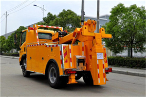 嘉兴路高速路拖车费